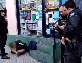 Su pariente recibió un disparo en la pierna izquierda a la altura del muslo. El agresor fue detenido