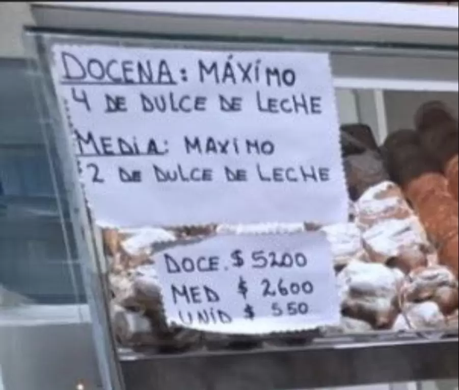 Una panadería comenzó a cobrar distintas las facturas de dulce de leche.