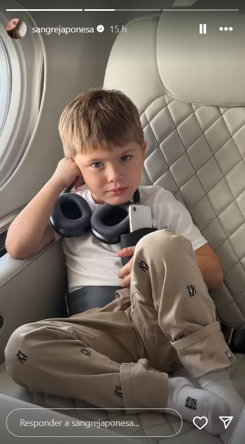 Amancio, el hijo de "La China" y Vicua, en el jet privado de Mauro Icardi