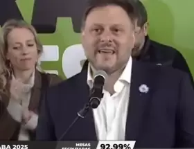 Leandro Santoro en su discurso tras los resultados de las Legislativas