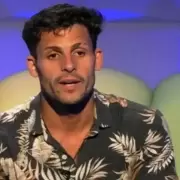 Spoilers desde la calle y bronca en redes: la polémica que ensucia la votación en Gran Hermano
