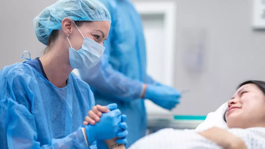 Las parteras son profesionales de la salud especializadas en la atención de la salud reproductiva de las mujeres, especialmente durante el embarazo