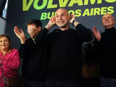 Horacio Rodríguez Larreta tras salir en su bunker a festejar los resultados de la elección en CABA que lo dejó en el cuarto lugar.