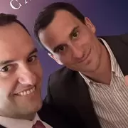 Hizo lobby con micrófono oficial: Adorni deja la vocería... después de usarla como trampolín electoral