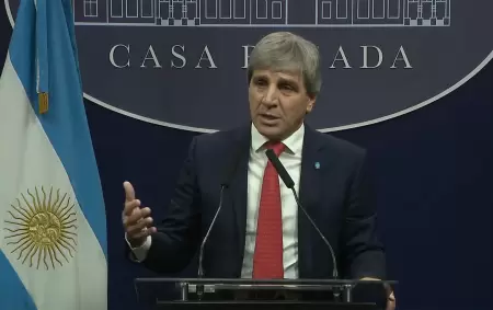 Caputo cruzó a un periodista que lo cuestionó sobre su declaración jurada
