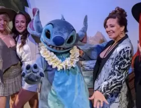 El regreso de Bandana en la avant premiere del live action de Lilo & Stitch