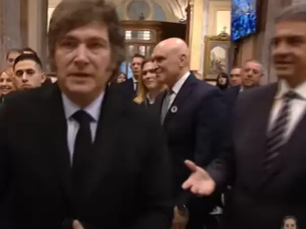 El momento del desaire de Javier Milei a Jorge Macri y Victoria Villarruel en la Catedral metropolitana