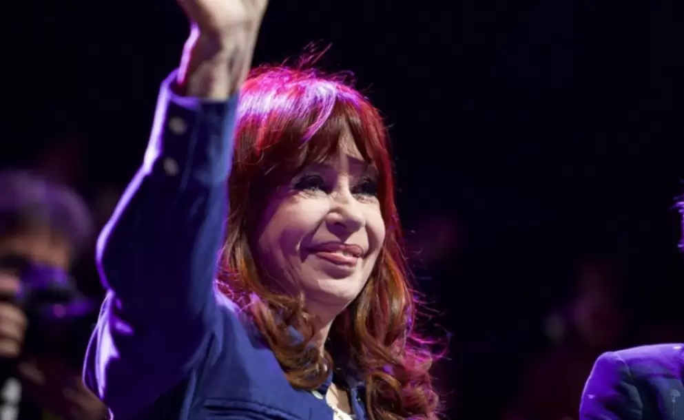 CFK llamó a la unión del peronismo: la fuerte autocrítica y el mensaje a los que se identificaron con la motosierra