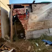 Horror y abandono en Rosario: hallaron a un bebé de 15 meses solo, desnudo y sin resguardo