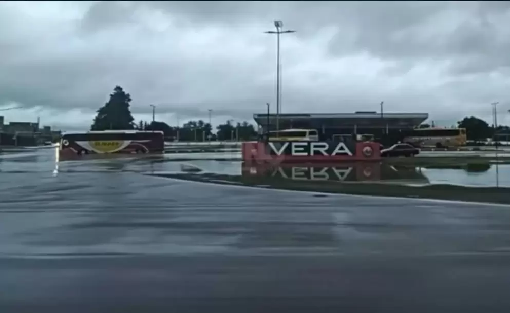 Madrugada de terror en Santa Fe: evacuados, cese de clases, inundaciones y una persona fallecida
