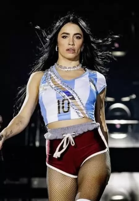 Lali en Vélez