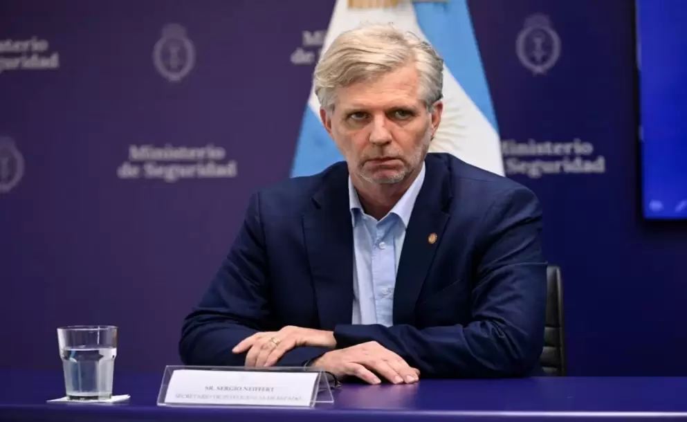 Espías bien financiados: mientras ajusta al pueblo, el Gobierno engorda los fondos secretos de la SIDE