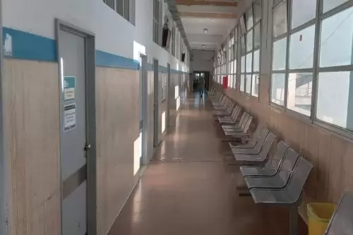 Milei y Lugones desean vaciar los pasillos de los hospitales públicos alentado a una salud privada