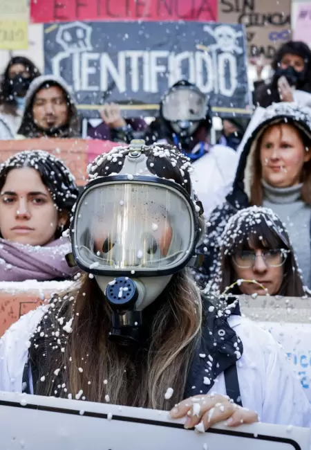 Bajo el lema "sin ciencia no hay futuro", miles de científicos salieron a las calles
