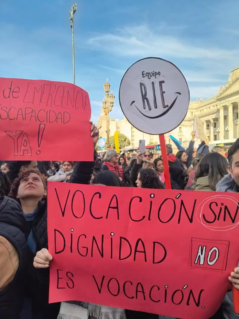 "Vocación sin dignidad no es vocación"