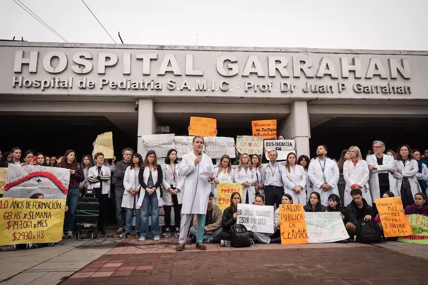 Médicos del Garrahan en pie de lucha