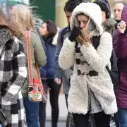 Frío polar hasta el lunes, pero con un finde a pleno sol en Buenos Aires: cómo viene el clima para los próximos días