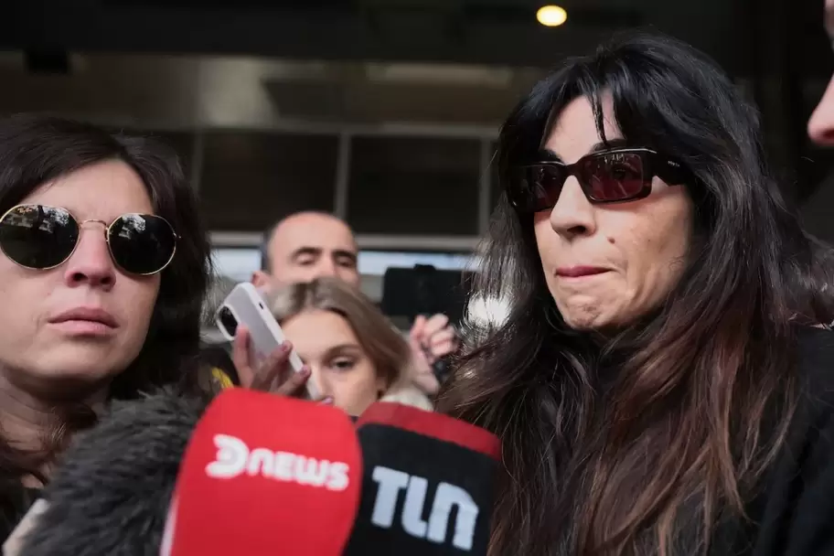 Así salieron Dalma y Gianinna Maradona de Tribunales