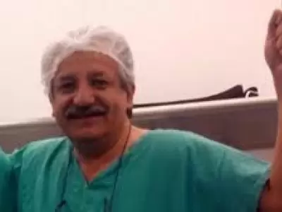 Osmar Guillermo Ávila Rodríguez, médico otorrinolaringólogo de 67 años, oriundo de Colombia