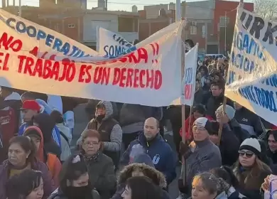 Corte total en Puente La Noria por reclamo de trabajadores de La Salada