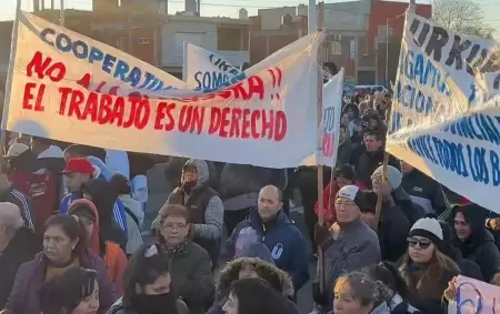 Corte total en Puente La Noria por reclamo de trabajadores de La Salada
