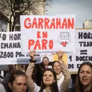 "El Garrahan no se toca": Paro, marcha y una masiva defensa de la salud pública frente al ajuste de Milei