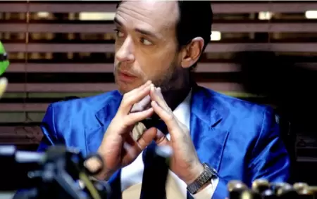 Gustavo Cerati en la filmación del videoclip "Crimen".