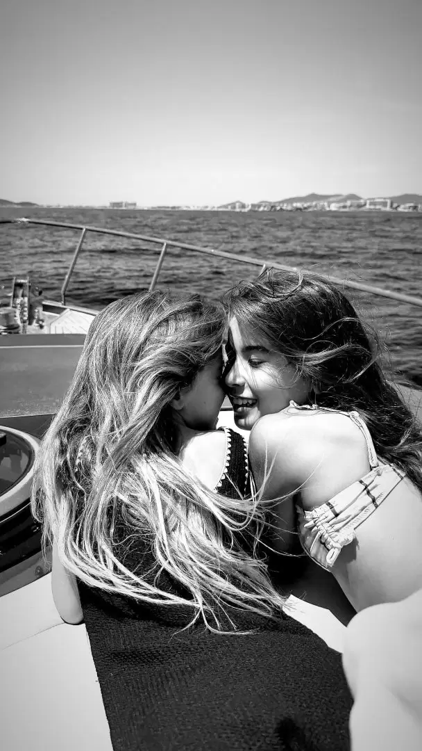 "La China" Suárez compartió las fotos de sus hijas en Europa