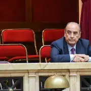 Indignación por la definición de Guillermo Francos que confirmó: "Si aprueban una ley así, el Ejecutivo la va a vetar"