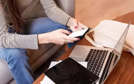 El email marketing permite automatizar campañas, segmentar audiencias y lograr mayor fidelización.