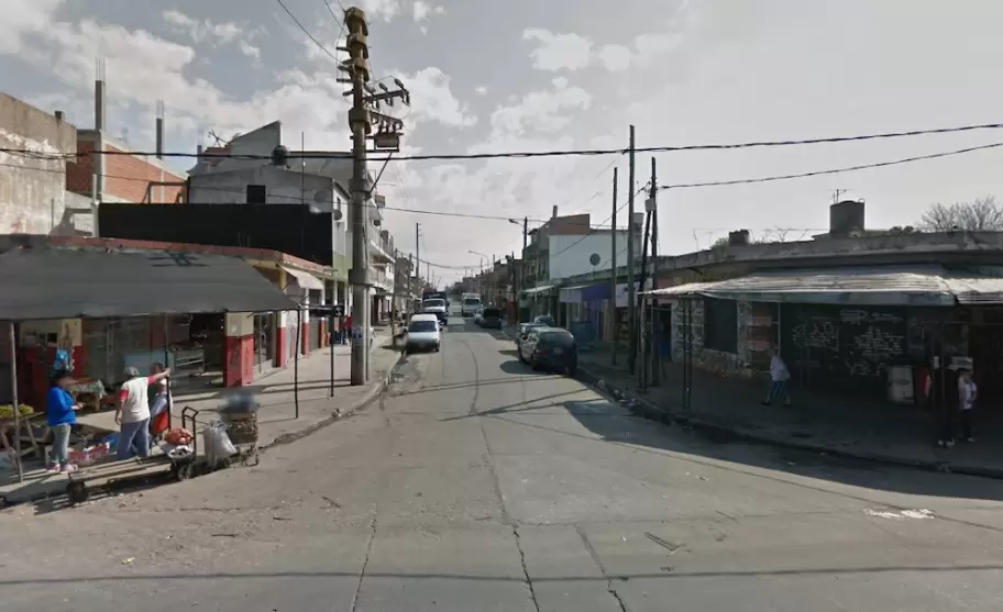 La esquina de la avenida Crovara y la calle Madrid, donde Thiago Correa recibió un disparo de un gatillo fácil policial.