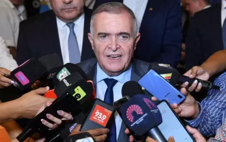 El gobernador de Tucumán, Osvaldo Jaldo, quiere volver al peronismo.