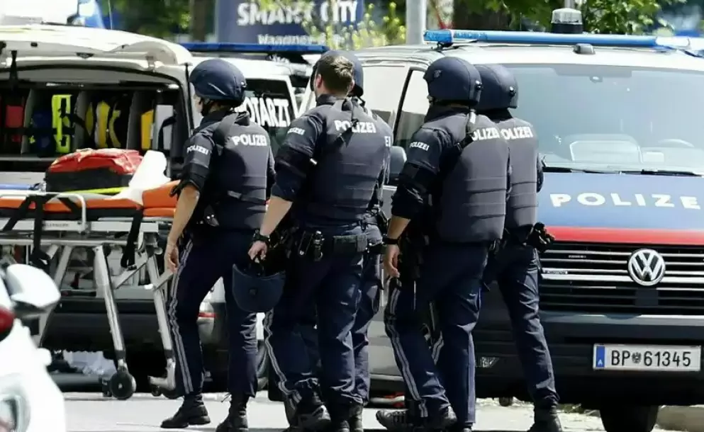 Gritos, disparos, corridas y masacre: diez muertos en un tiroteo escolar que sacude a toda Austria