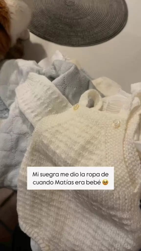 Jimena Barón mostró el regalo que recibió de su suegra en la semana 38 de embarazo