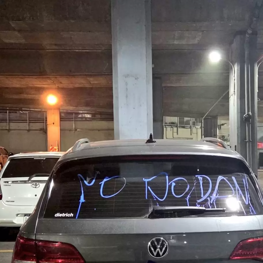 Algunos de los destrozos dentro del canal