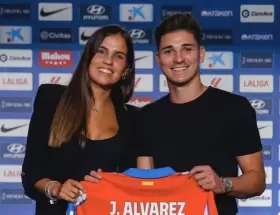 Un periodista español reveló que el futbolista argentino no es querido por el público español.