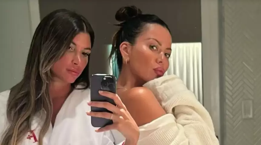 ¿Karina Jelinek en crisis con su novia Flor Parise?