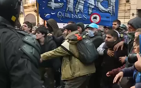 Represión en el Congreso