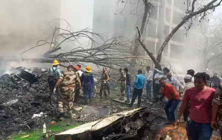 La autoridad de aviación civil de la India confirmó que las 242 personas que iban a bordo fallecieron