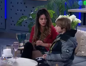 Eugenia recibió la visita de su hijo menor de edad