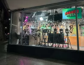 Las pintadas en Olga que dejaron en defensa de Cristina Fernández de Kirchner.