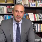 Tensiones judiciales y licencias suspendidas: el juez Gorini reculó en chancletas y resolverá la detención de Cristina Kirchner