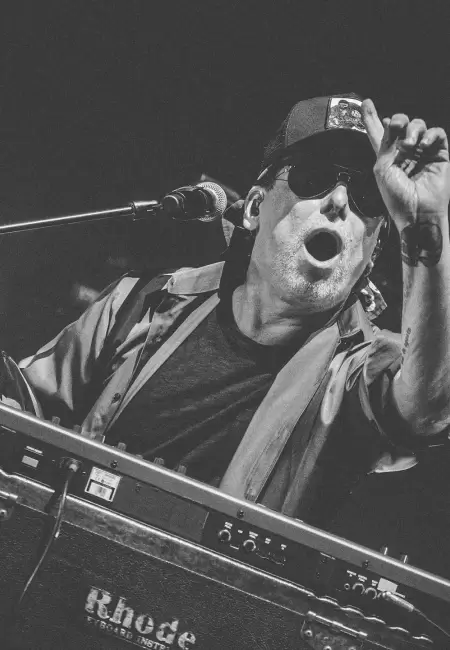 Calamaro regresa a Argentina