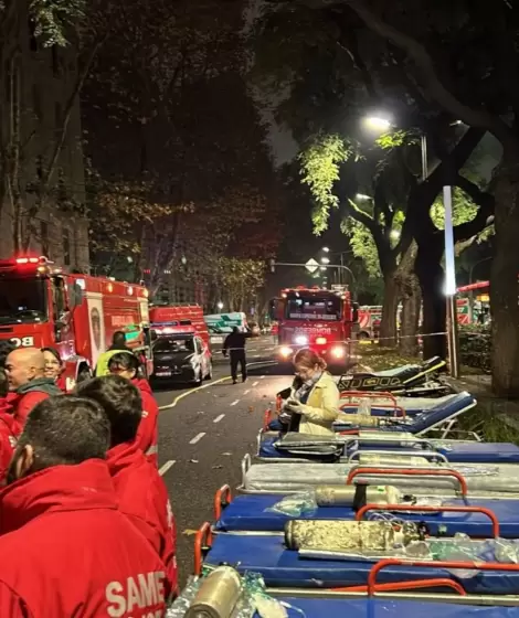 Voraz incendio en Monserrat