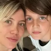 "Por nosotros, Coki": Wanda Nara brill en la fiesta de egresados y apunt contra Icardi