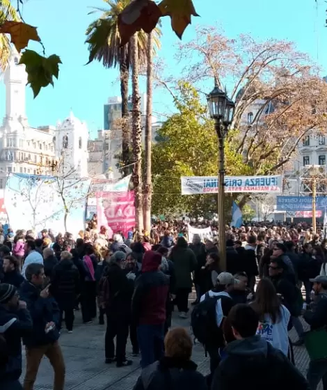 BBN en la marcha a Plaza de Mayo contra la proscripción a CFK