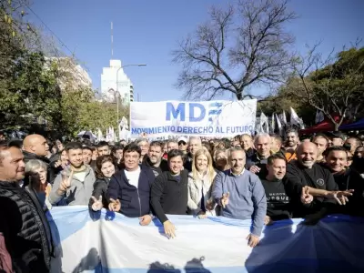 Axel Kicillof lleg a la Plaza