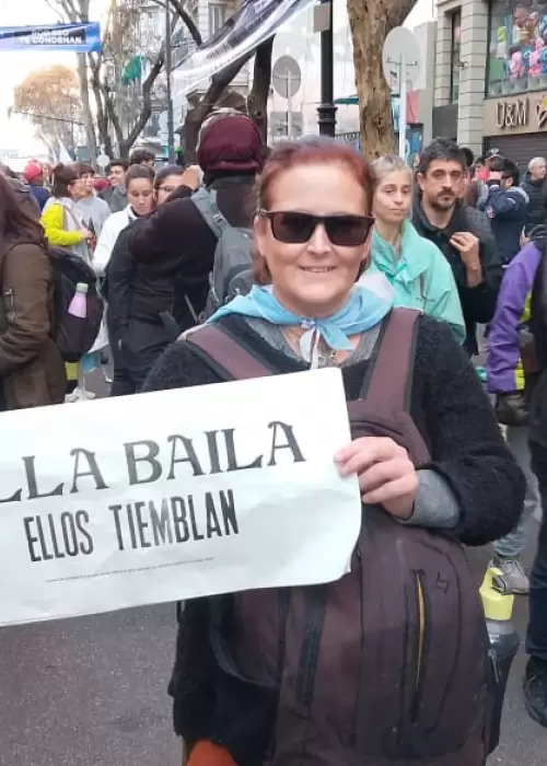 Masiva movilización en repudio a la proscripción de CFK y el ajuste de Milei
