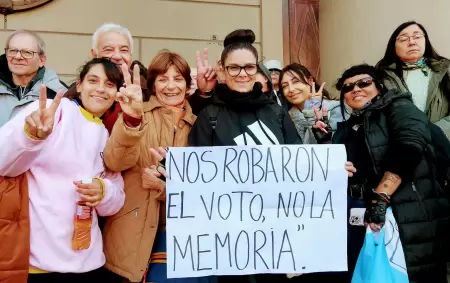 "Nos robaron el voto, no la memoria"