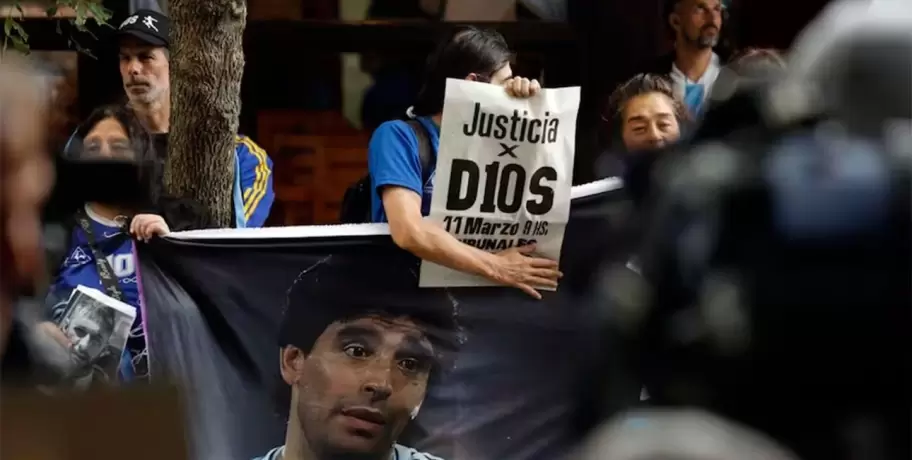 Justicia por D10s